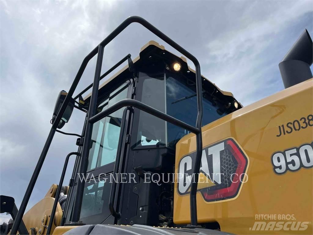 CAT 950M FC Фронтальні навантажувачі