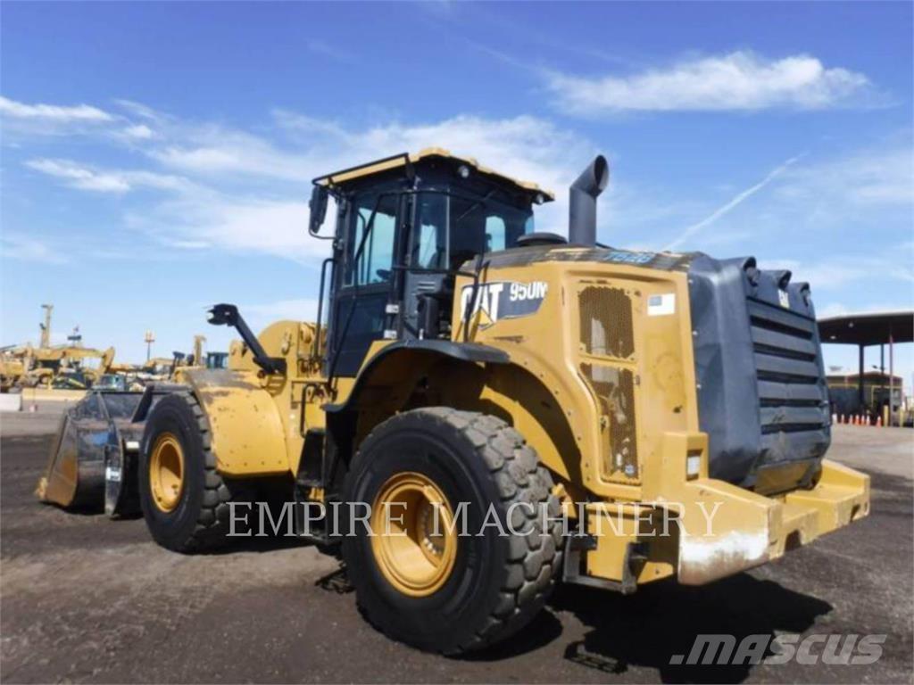 CAT 950M FC Фронтальні навантажувачі