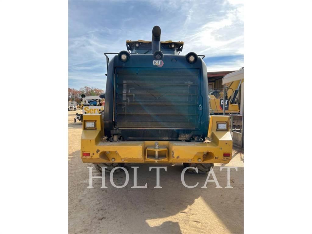 CAT 950M QC Фронтальні навантажувачі