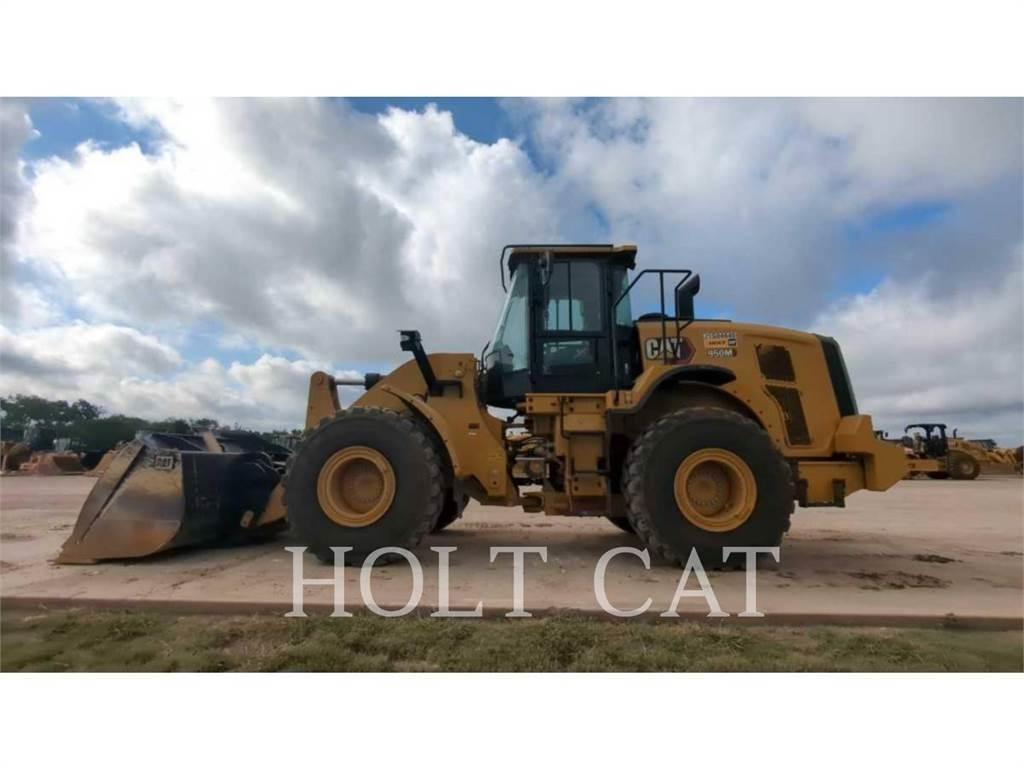 CAT 950M QC Фронтальні навантажувачі