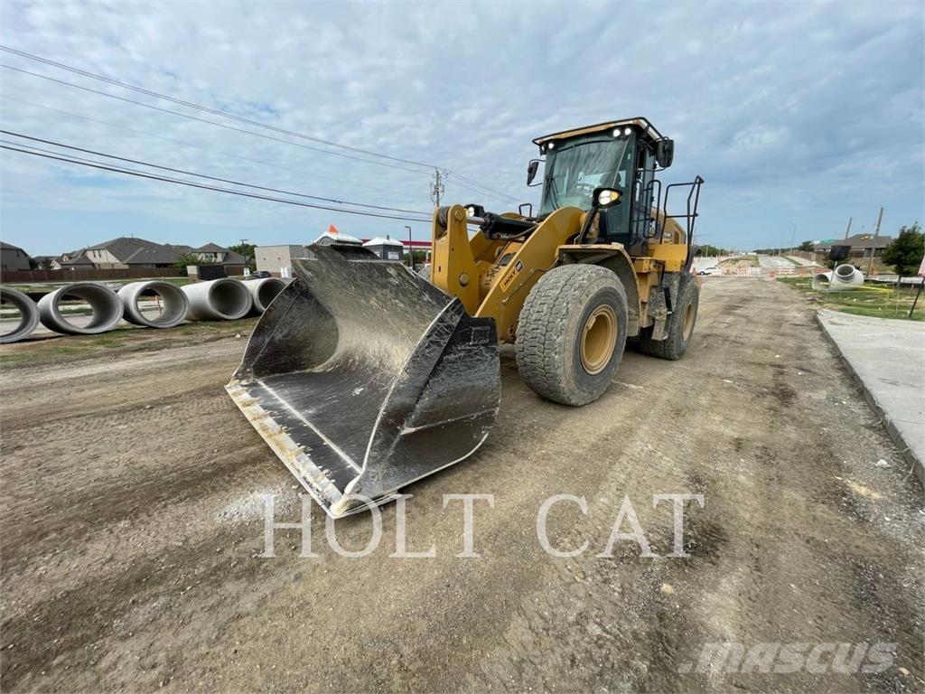 CAT 950M QC Фронтальні навантажувачі