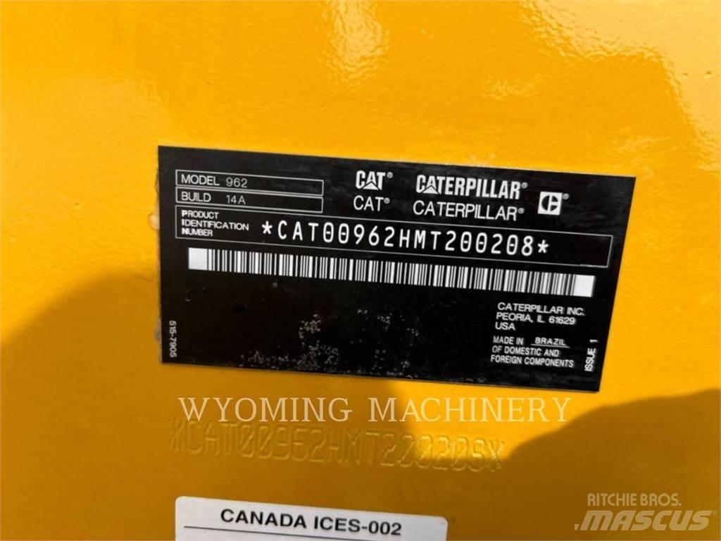 CAT 962 Фронтальні навантажувачі