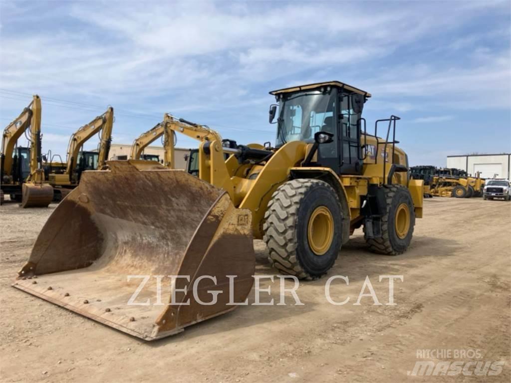 CAT 962 Фронтальні навантажувачі
