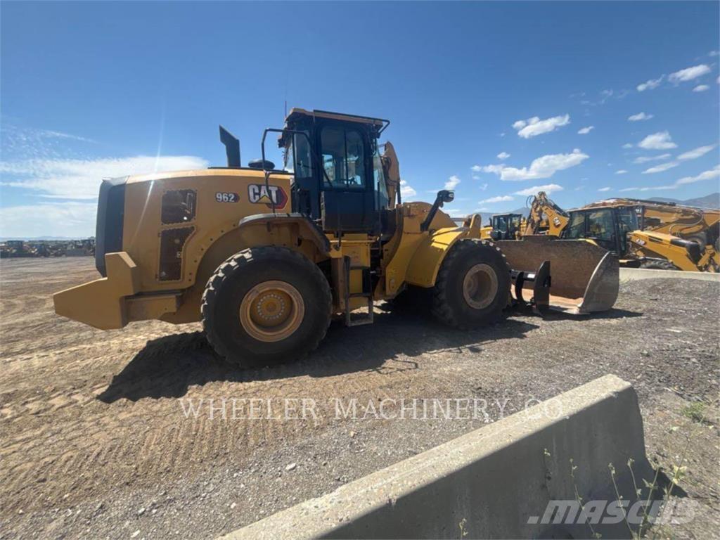 CAT 962 QC Фронтальні навантажувачі