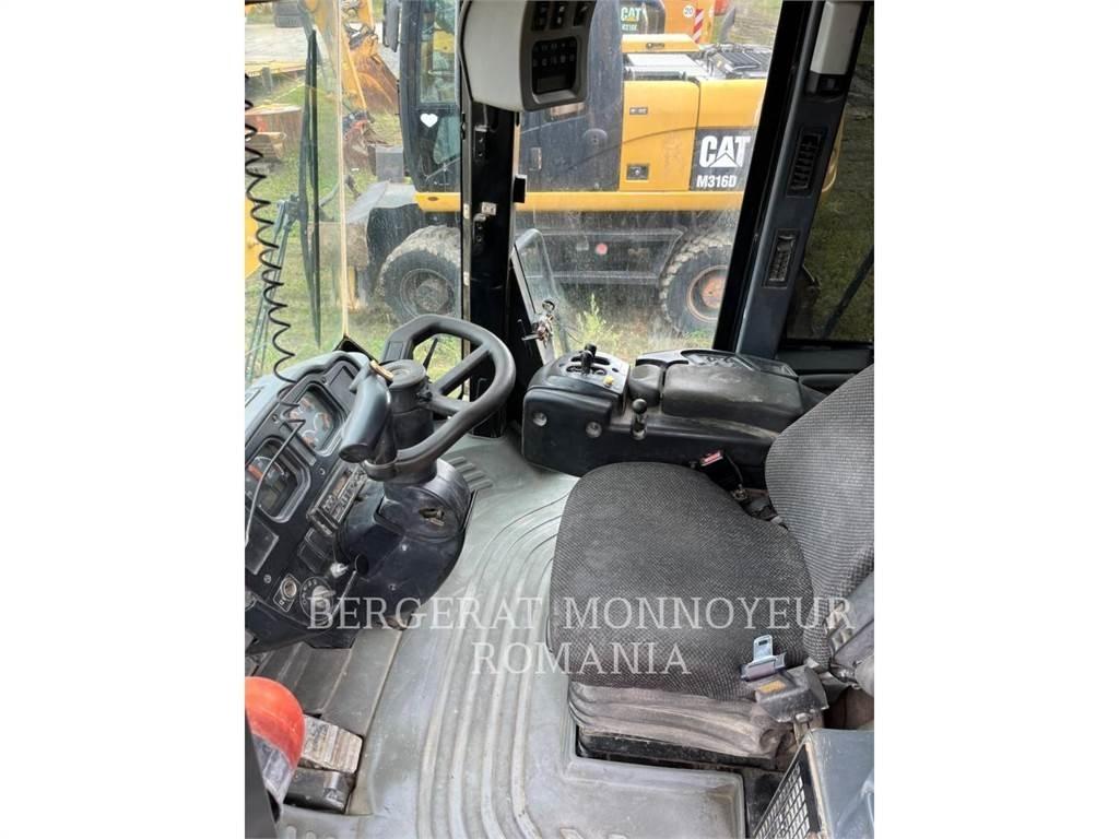 CAT 962G Фронтальні навантажувачі
