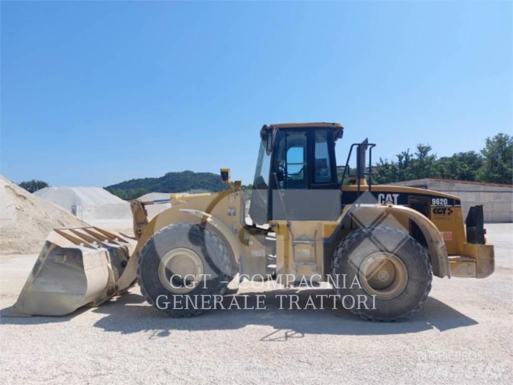 CAT 962G2 Фронтальні навантажувачі