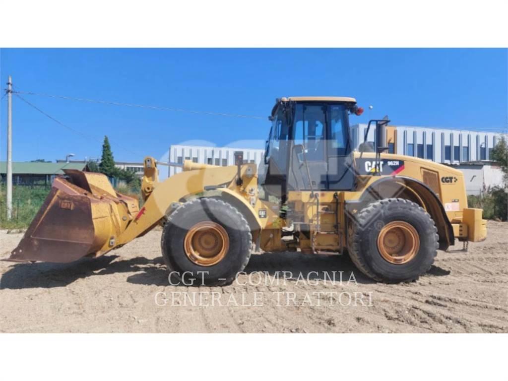 CAT 962H Фронтальні навантажувачі