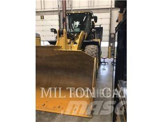 CAT 962M Фронтальні навантажувачі
