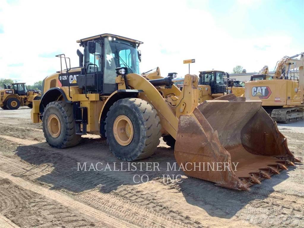 CAT 962M Фронтальні навантажувачі