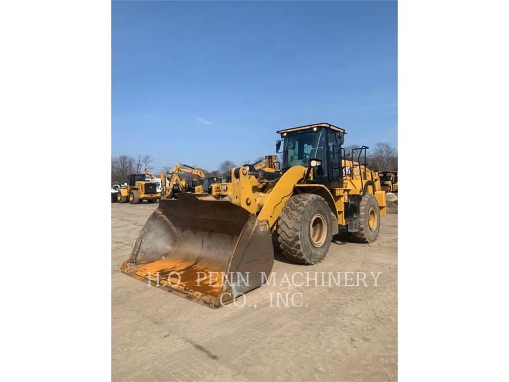 CAT 962M Фронтальні навантажувачі