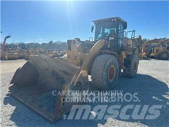 CAT 962M Фронтальні навантажувачі