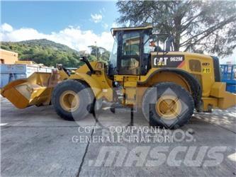 CAT 962M Фронтальні навантажувачі