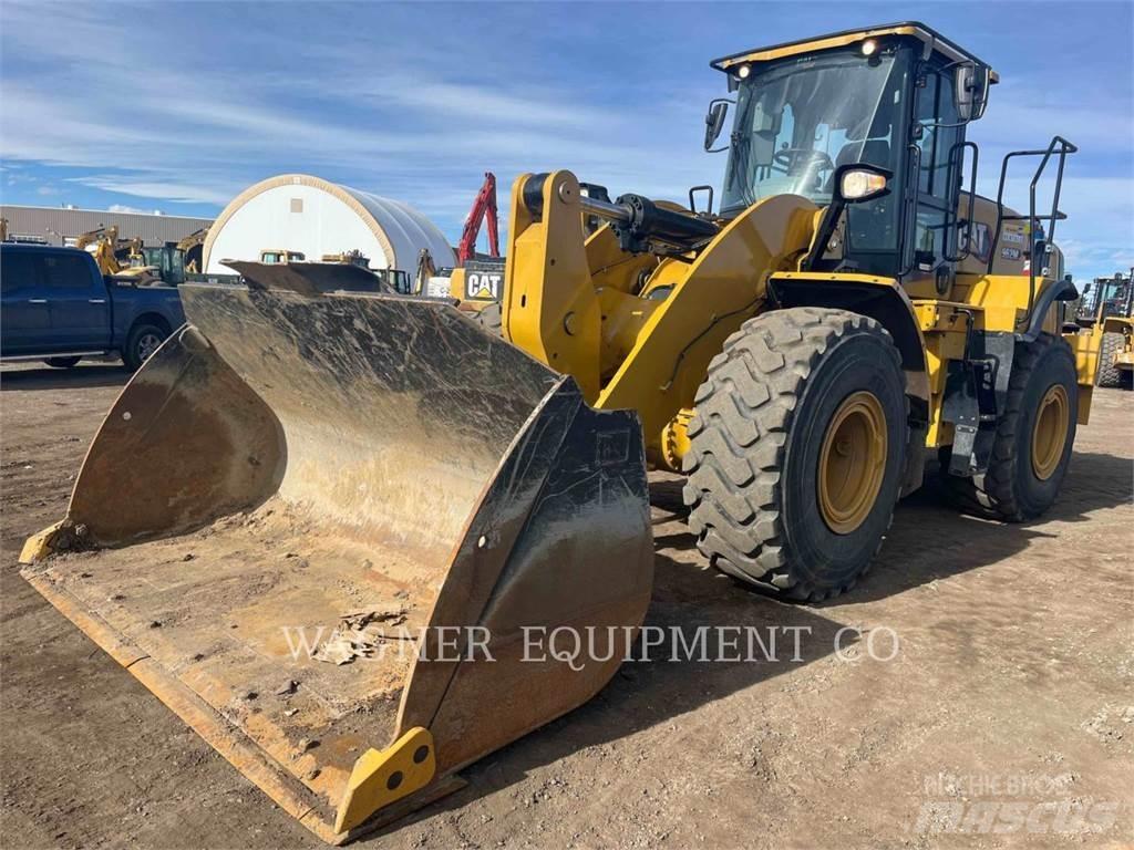 CAT 962M Фронтальні навантажувачі
