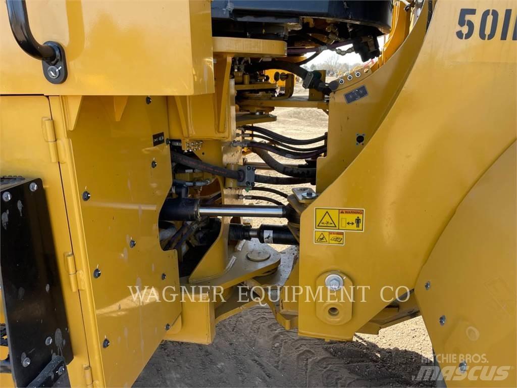 CAT 962M Фронтальні навантажувачі