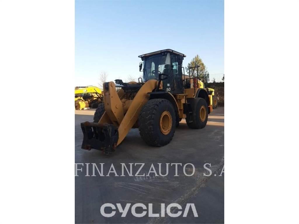 CAT 962M Фронтальні навантажувачі