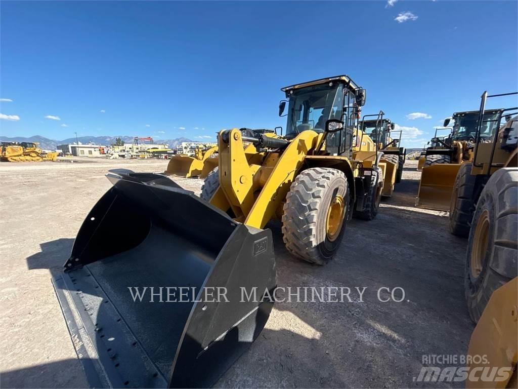 CAT 962M QC Фронтальні навантажувачі