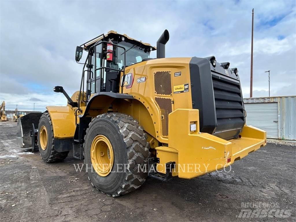 CAT 962M QC 3V Фронтальні навантажувачі
