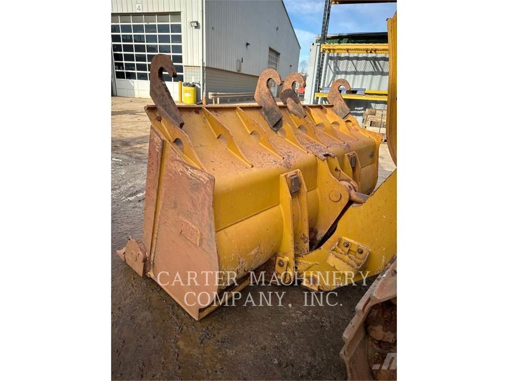 CAT 963-12 Гусеничні вантажники