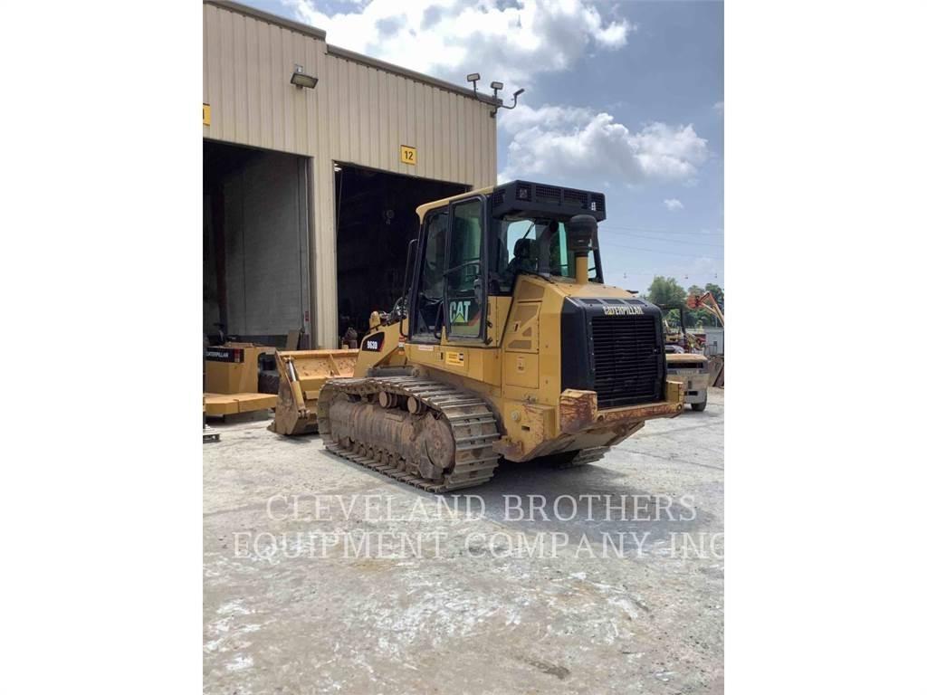 CAT 963D Гусеничні вантажники