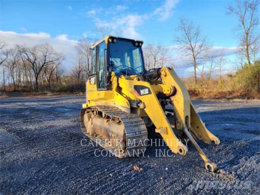 CAT 963D Гусеничні вантажники