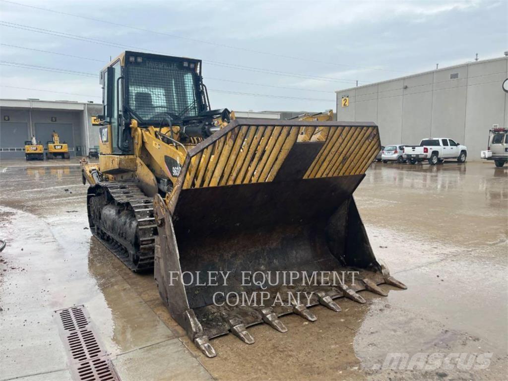 CAT 963D Гусеничні вантажники