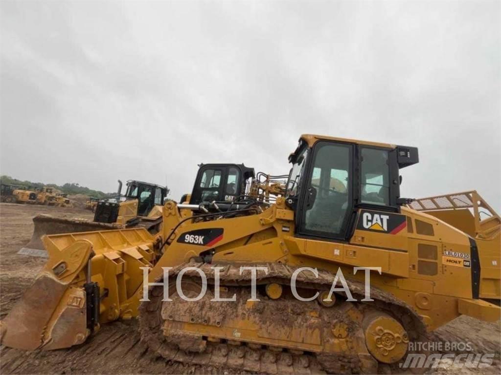 CAT 963K Гусеничні вантажники