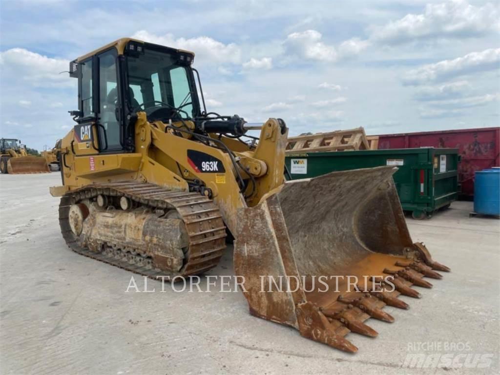 CAT 963K Гусеничні вантажники
