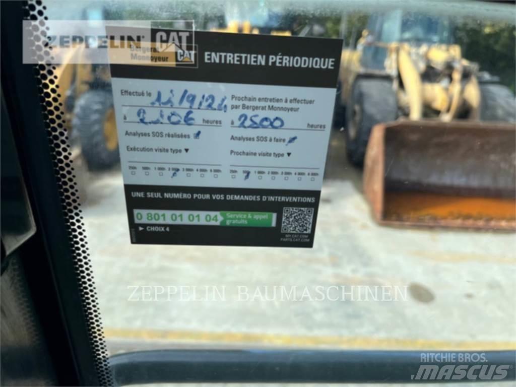 CAT 963K Гусеничні вантажники