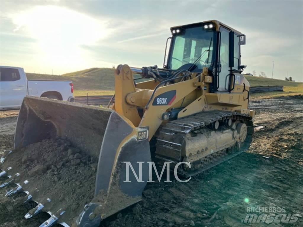 CAT 963K Гусеничні вантажники