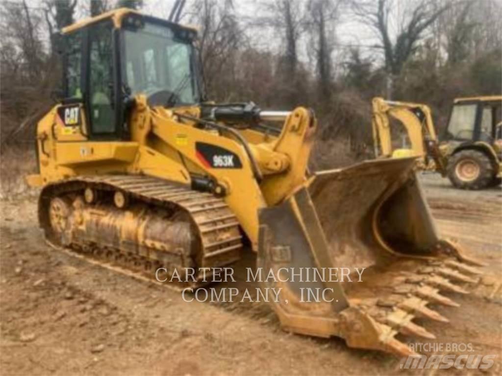 CAT 963K Гусеничні вантажники