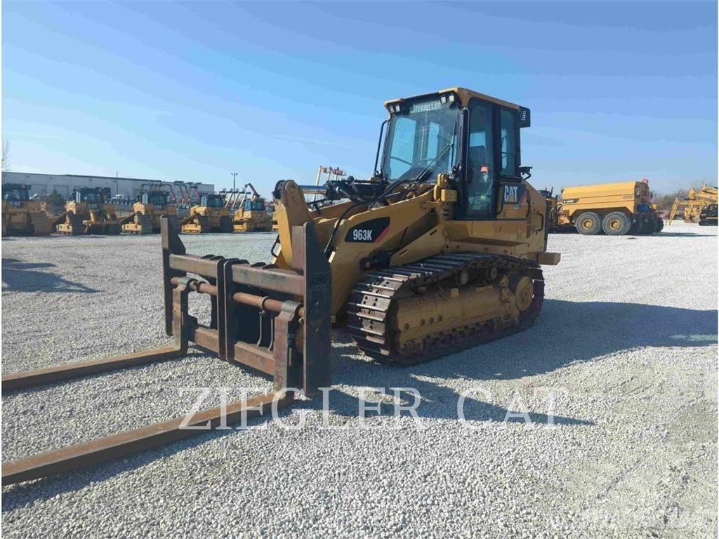 CAT 963K Гусеничні вантажники