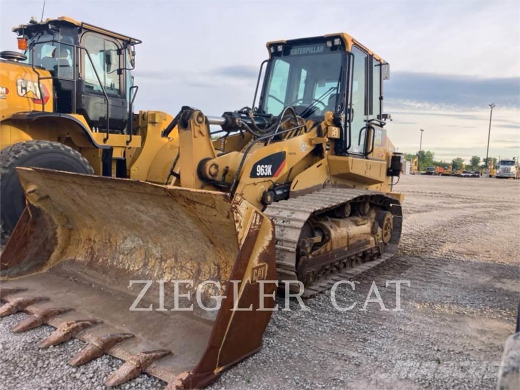 CAT 963K Гусеничні вантажники