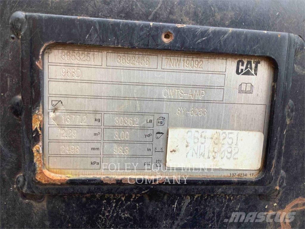 CAT 963K Гусеничні вантажники