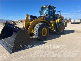 CAT 966 Фронтальні навантажувачі