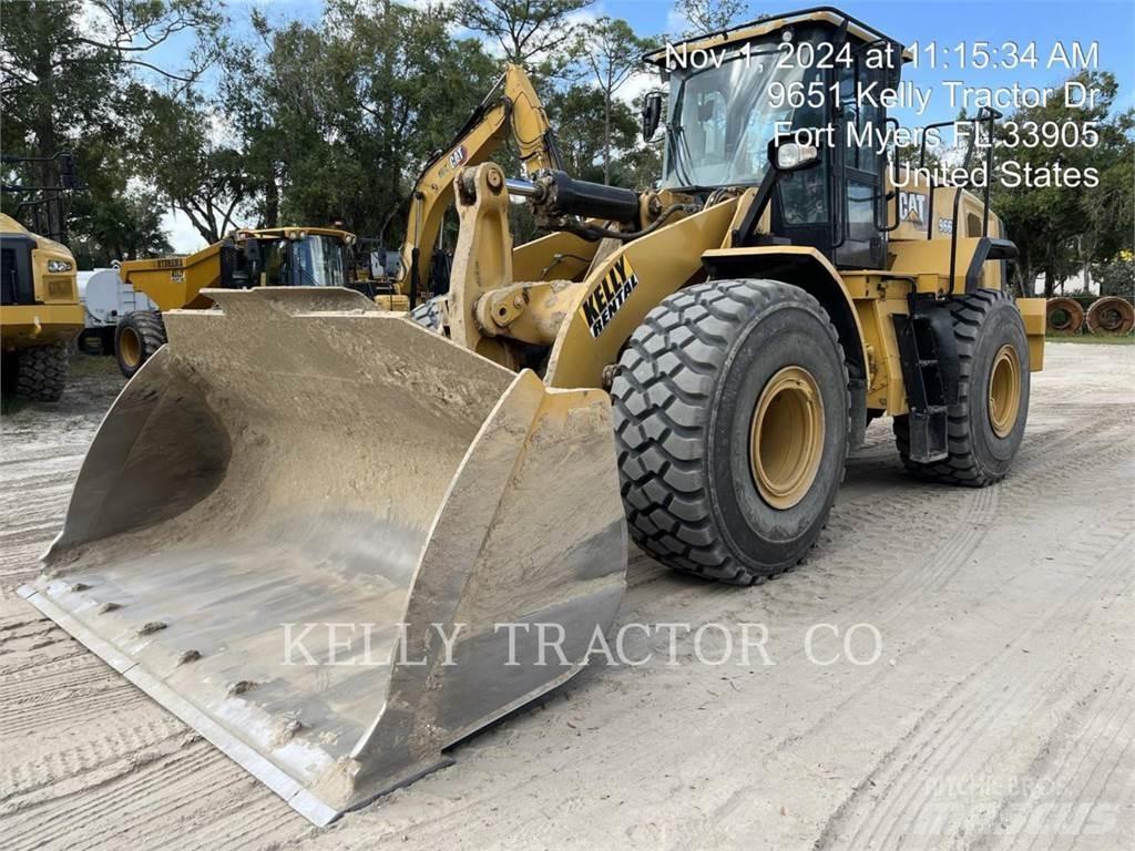 CAT 966 Фронтальні навантажувачі