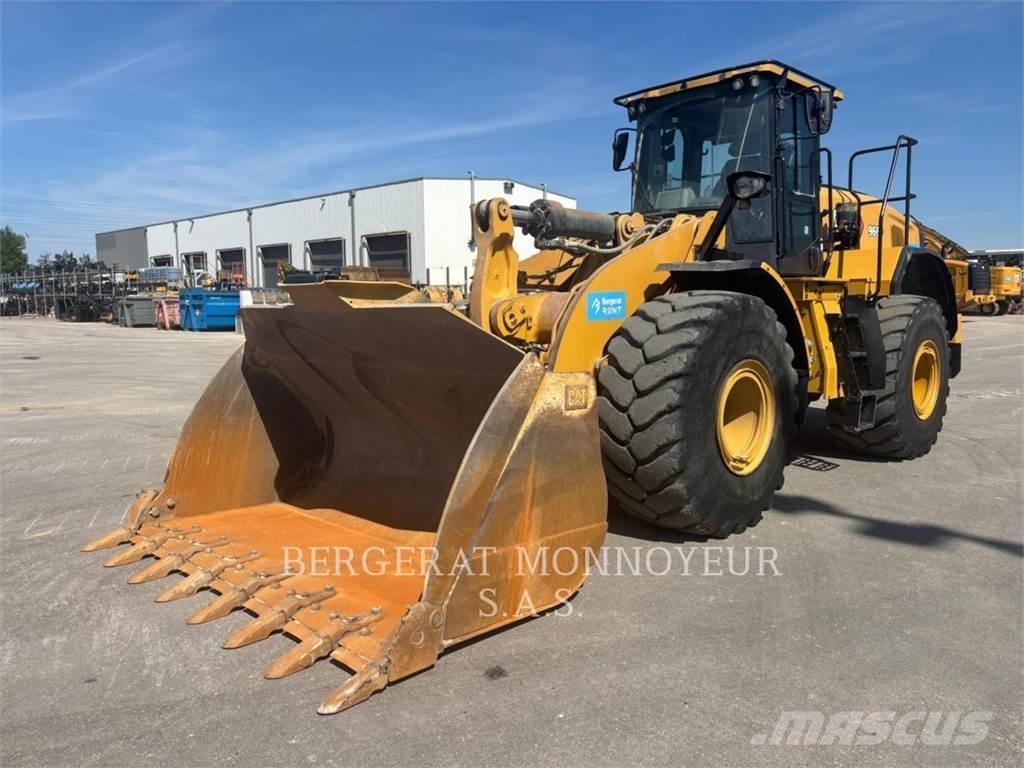 CAT 966 Фронтальні навантажувачі