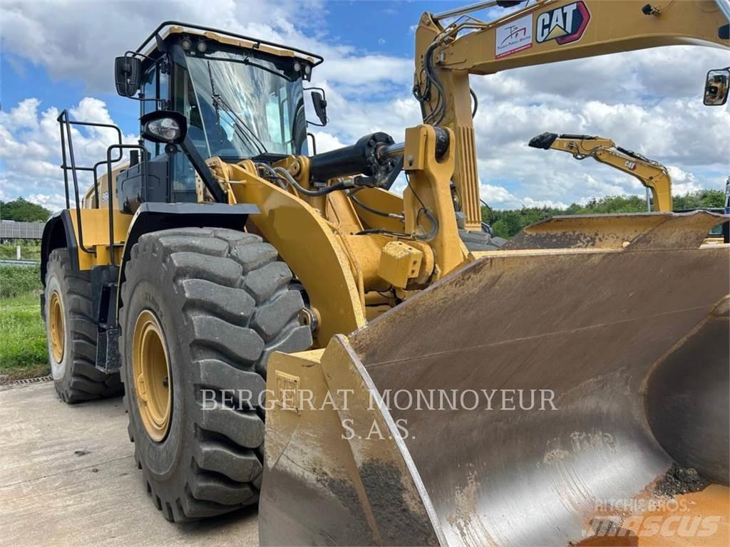 CAT 966 Фронтальні навантажувачі