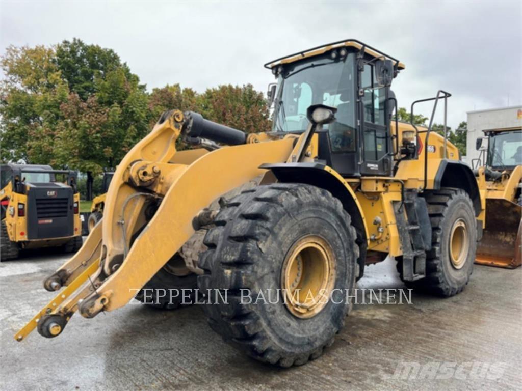 CAT 966 Фронтальні навантажувачі