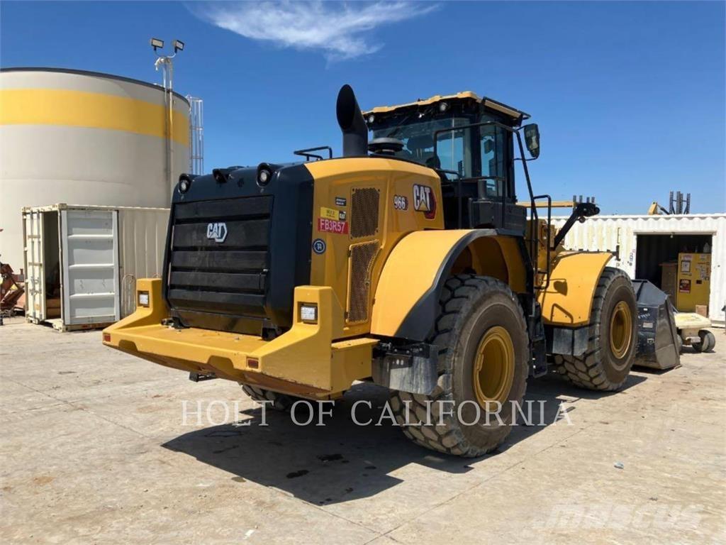 CAT 966 Фронтальні навантажувачі