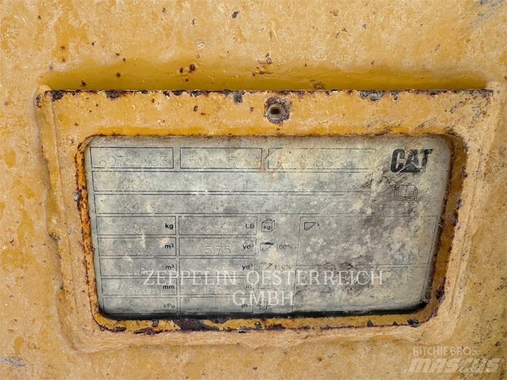 CAT 966-14 Фронтальні навантажувачі