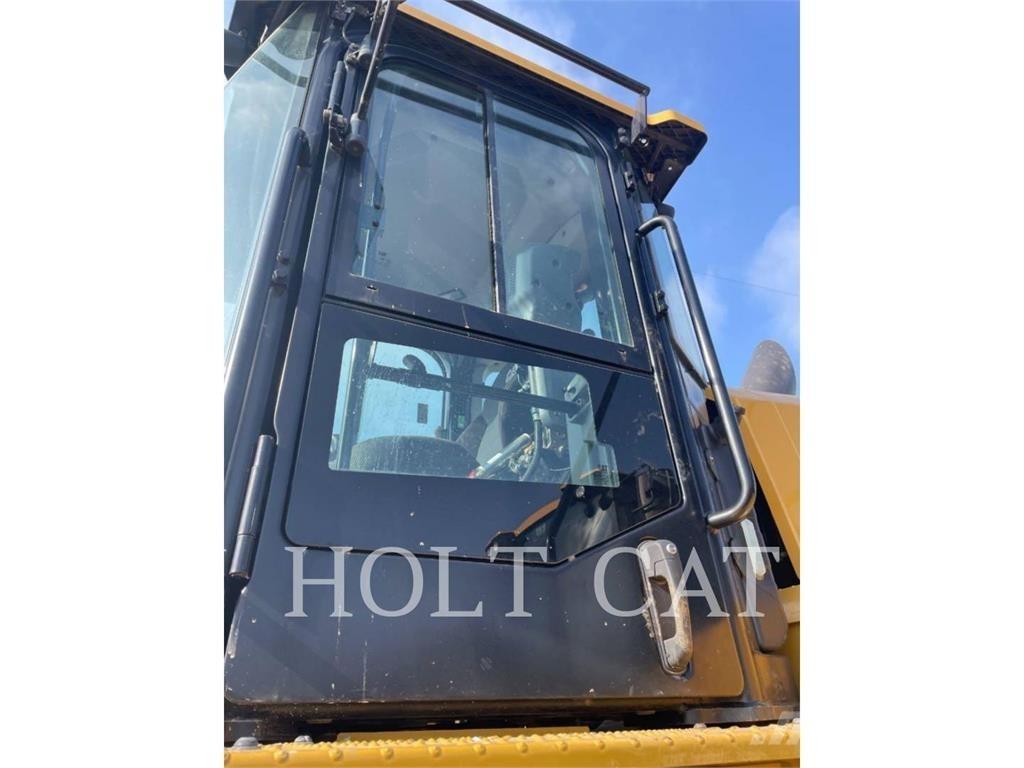 CAT 966 QC Фронтальні навантажувачі