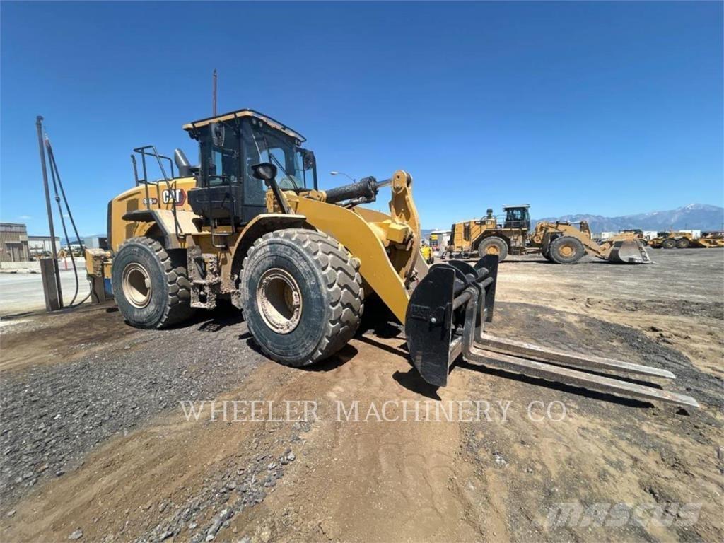 CAT 966 XE QC Фронтальні навантажувачі