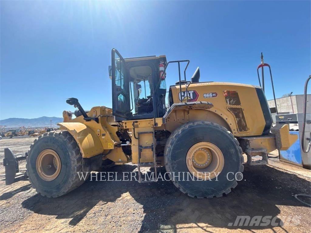 CAT 966 XE QC Фронтальні навантажувачі