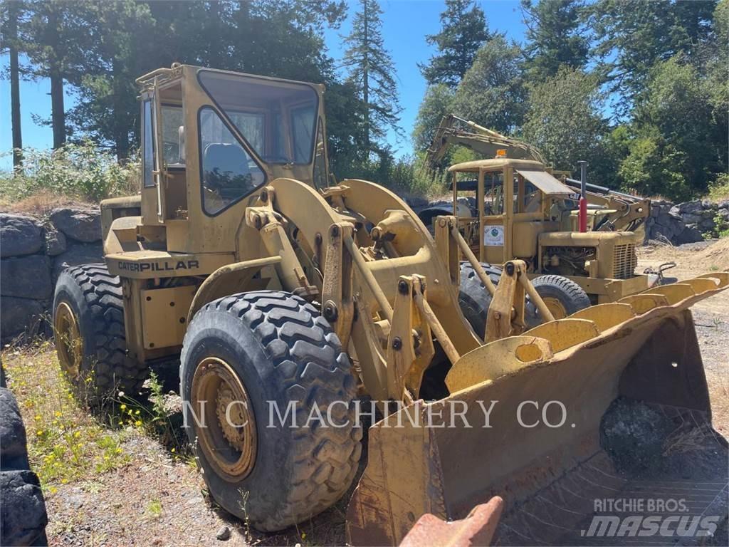 CAT 966B Фронтальні навантажувачі