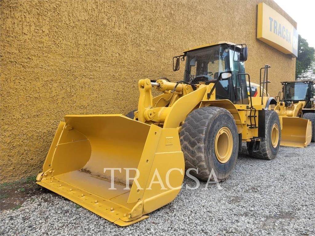 CAT 966H Фронтальні навантажувачі
