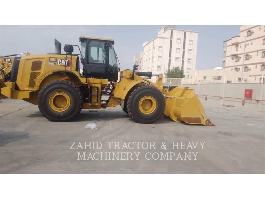 CAT 966L Фронтальні навантажувачі