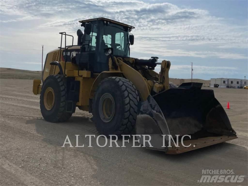 CAT 966M Гусеничні бульдозери
