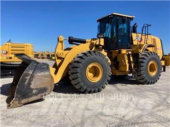 CAT 966M Фронтальні навантажувачі
