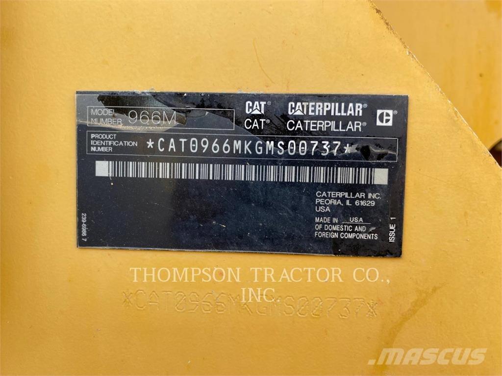 CAT 966M Фронтальні навантажувачі