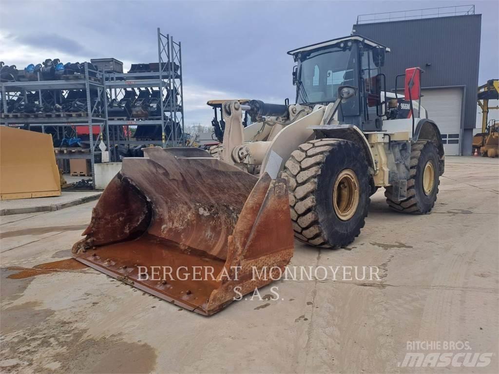 CAT 966M Фронтальні навантажувачі